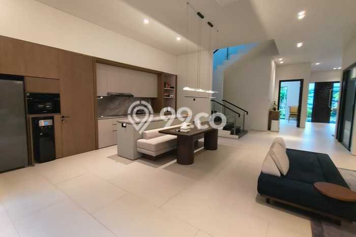 PROMO SPESIAL! Jual Rumah Berkualitas di , Surabaya, LT 300m2m² LB 490m2m² PROMO SPESIAL! Jual Rumah Berkualitas di , Surabaya, LT 300m2m² LB 490m2m²
