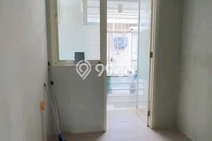 Rumah Modern 2 KT di Citraland Surabaya Rumah Modern 2 KT di Citraland Surabaya