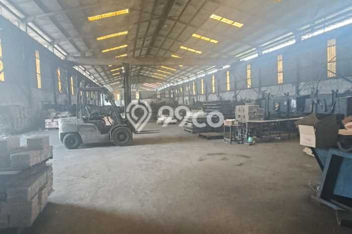 Pabrik Dijual di Duduk Sampeyan Gresik dengan LB 26000m2 Pabrik Dijual di Duduk Sampeyan Gresik dengan LB 26000m2