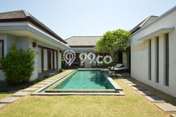 Vila Asri Kawasan , Luas 460m2m², Akses ke berbagai kebutuhan Vila Asri Kawasan , Luas 460m2m², Akses ke berbagai kebutuhan