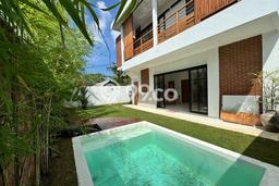 Ready to Use! Luxury House LT 150m2 Desain Elegan di Buwit Ready to Use! Luxury House LT 150m2 Desain Elegan di Buwit