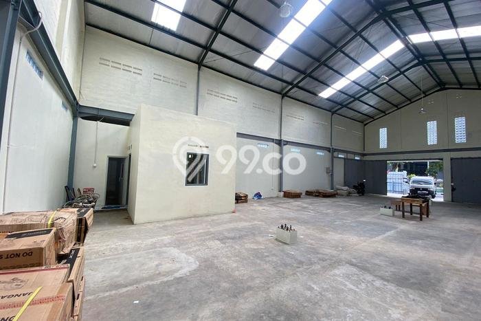 Gudang Dijual di Bandung LT 384m2 & LB 284m2 Lokasi Terbaik! Gudang Dijual di Bandung LT 384m2 & LB 284m2 Lokasi Terbaik!