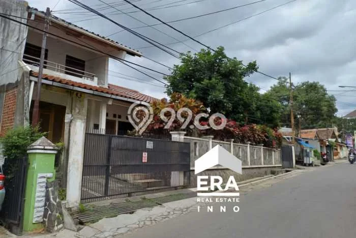 Ready to Use! Premium House LT 690m2 Desain Elegan di Dago Ready to Use! Premium House LT 690m2 Desain Elegan di Dago