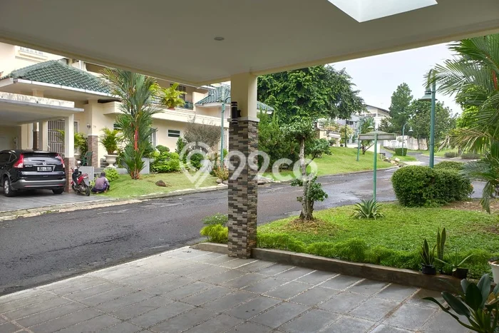 For Sale! Premium House LT 261m2 Desain Elegan di Sentul City For Sale! Premium House LT 261m2 Desain Elegan di Sentul City