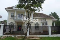 Dijual Rumah Luas Elegan Dengan View Eksklusif di Sentul City, Bogor Dijual Rumah Luas Elegan Dengan View Eksklusif di Sentul City, Bogor