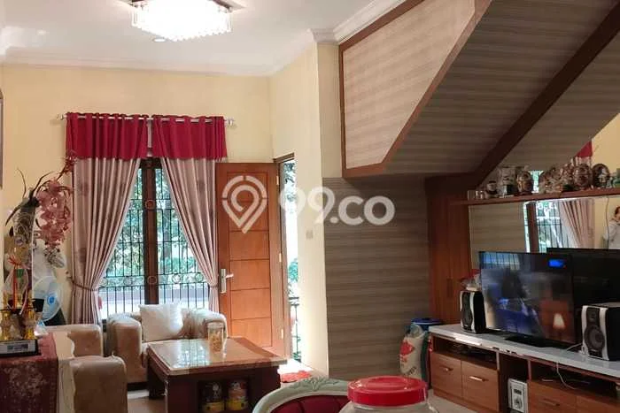 Ready to Use! Luxury House LT 219m2 Desain Elegan di Sentul City Ready to Use! Luxury House LT 219m2 Desain Elegan di Sentul City