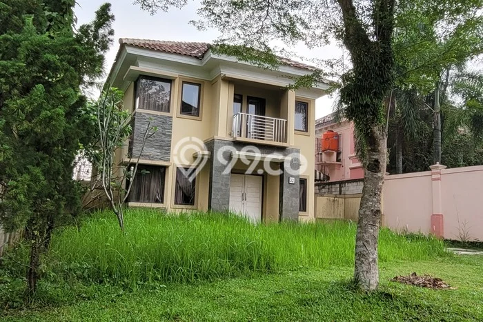 Jual Rumah Luas Megah Dengan View Eksklusif di Sentul City, Bogor Jual Rumah Luas Megah Dengan View Eksklusif di Sentul City, Bogor