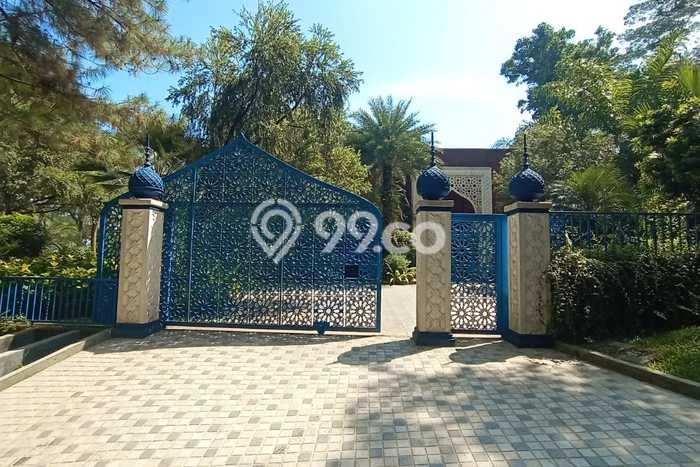 Dijual Rumah Luas Megah Dengan View Eksklusif di Sentul City, Bogor Dijual Rumah Luas Megah Dengan View Eksklusif di Sentul City, Bogor