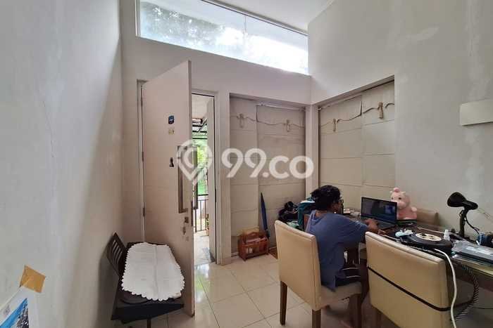 Rumah Modern 2 KT di Sentul City Bogor Semi Furnished Rumah Modern 2 KT di Sentul City Bogor Semi Furnished