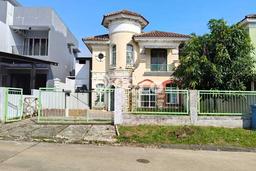 Rumah Elit Modern Tanpa Renovasi di Sentul City Bogor Rumah Elit Modern Tanpa Renovasi di Sentul City Bogor