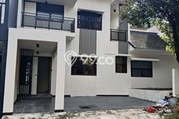 Rumah Luas Asri 4 KT Siap Pakai di Sentul City Bogor Rumah Luas Asri 4 KT Siap Pakai di Sentul City Bogor