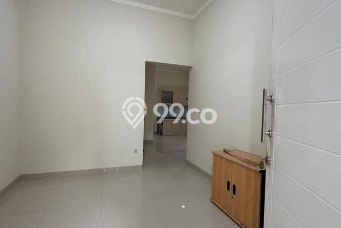 Rumah Luas Asri 4 KT Siap Pakai di Sentul City Bogor Rumah Luas Asri 4 KT Siap Pakai di Sentul City Bogor