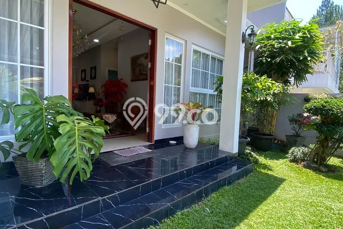 Jual Rumah Modern 4 KT di Sentul City, Bogor Jual Rumah Modern 4 KT di Sentul City, Bogor