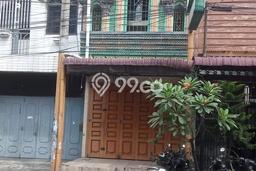 Untuk Dijual Ruko di Medan Baru Medan LT 96m2 / LB 192m2 Untuk Dijual Ruko di Medan Baru Medan LT 96m2 / LB 192m2