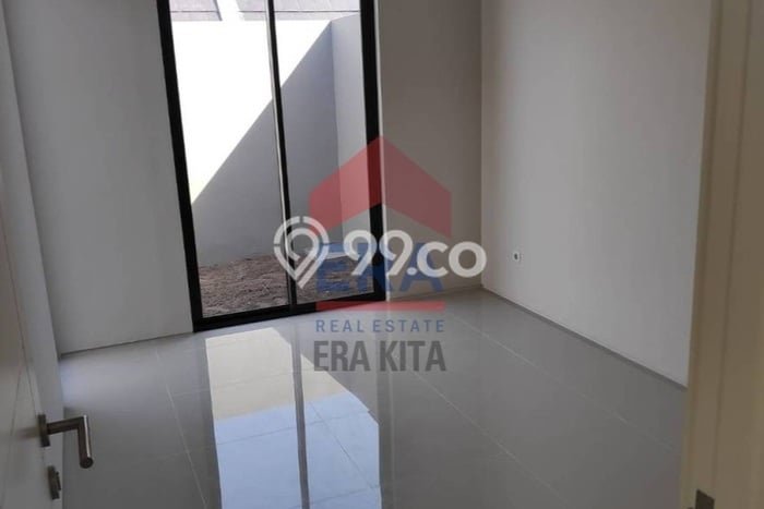 Rumah Disewakan Surabaya LT 90m2 LB 52m2 Area Menganti Rumah Disewakan Surabaya LT 90m2 LB 52m2 Area Menganti