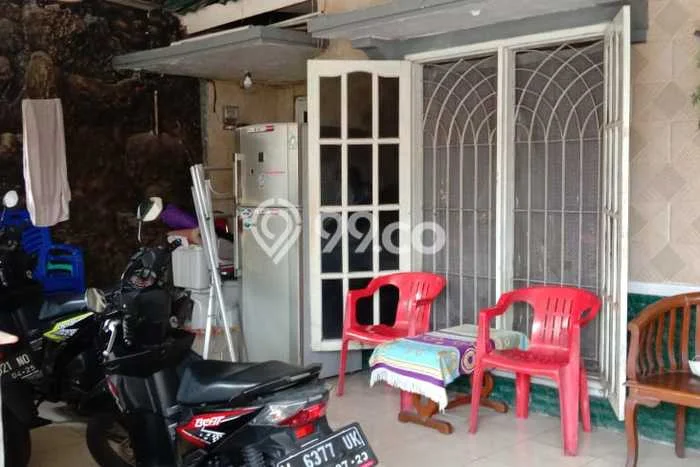 Rumah Modern Cantik 3 Kamar Siap Huni di Sidoarjo Rumah Modern Cantik 3 Kamar Siap Huni di Sidoarjo