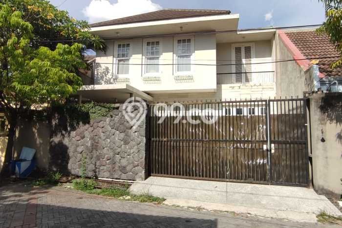 Rumah Luxury Modern Tanpa Renovasi di Surabaya Kota Surabaya Rumah Luxury Modern Tanpa Renovasi di Surabaya Kota Surabaya
