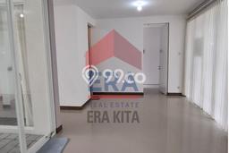 Dijual Rumah Premium dengan Fasilitas Sekitar Lengkap di Wiyung, Surabaya Dijual Rumah Premium dengan Fasilitas Sekitar Lengkap di Wiyung, Surabaya