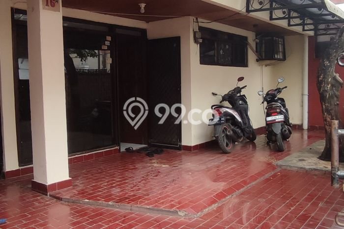 Disewakan Cepat Rumah Kondisi Bagus di Area Tebet, Jakarta Selatan Disewakan Cepat Rumah Kondisi Bagus di Area Tebet, Jakarta Selatan