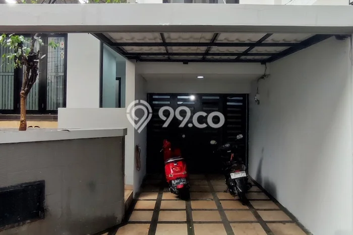 Disewakan Cepat Rumah Kondisi Bagus di Kawasan Tebet, Jakarta Selatan Disewakan Cepat Rumah Kondisi Bagus di Kawasan Tebet, Jakarta Selatan