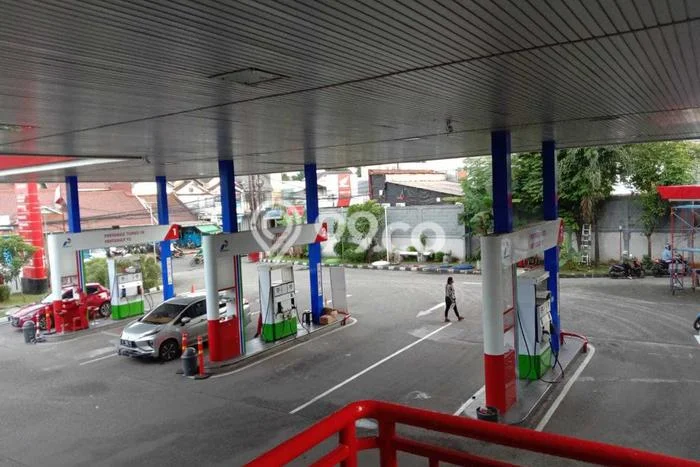 Unit Komersial Dijual di Jakarta Selatan LT 1700m2 & LB 1700m2 Unit Komersial Dijual di Jakarta Selatan LT 1700m2 & LB 1700m2