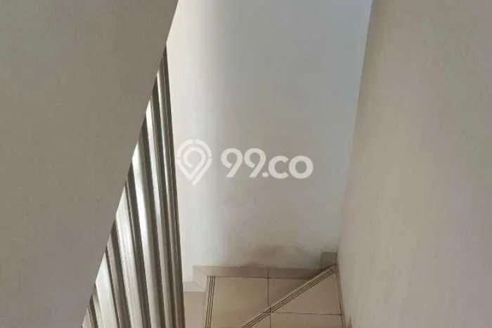 Dijual Rumah Eksklusif 3 KT di Taman Holis Indah, Bandung Dijual Rumah Eksklusif 3 KT di Taman Holis Indah, Bandung