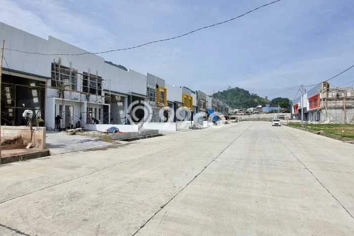 Tanah Dijual Lokasi Kutawaringin, Bandung Luas 1400m2 Legalitas Aman Tanah Dijual Lokasi Kutawaringin, Bandung Luas 1400m2 Legalitas Aman