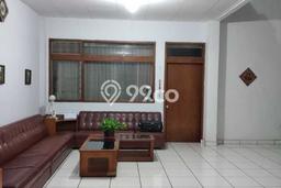 Lokasi terbaik! Rumah siap pakai dikontrakkan di Cidadap LB 372m2 Lokasi terbaik! Rumah siap pakai dikontrakkan di Cidadap LB 372m2