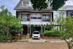 Rumah Mewah LB 300m2 Siap Pakai Desain Elegan di Bintaro, Jakarta Selatan Rumah Mewah LB 300m2 Siap Pakai Desain Elegan di Bintaro, Jakarta Selatan