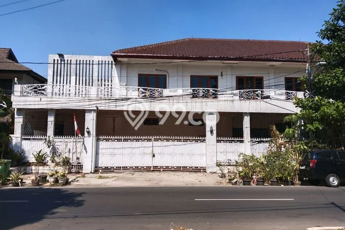 Rumah Mewah Siap Huni LT 475m2 di Tebet, Jakarta Selatan Rumah Mewah Siap Huni LT 475m2 di Tebet, Jakarta Selatan