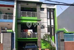Jual Rumah Luas Elegan Dengan View Cantik di Kelapa Dua, Jakarta Barat Jual Rumah Luas Elegan Dengan View Cantik di Kelapa Dua, Jakarta Barat