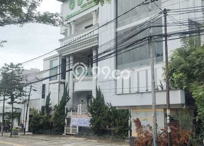 Unit Kantor Dijual di Cempaka Putih Jakarta Pusat Luas Tanah 220m2, Luas Bangunan 716m2 Unit Kantor Dijual di Cempaka Putih Jakarta Pusat Luas Tanah 220m2, Luas Bangunan 716m2