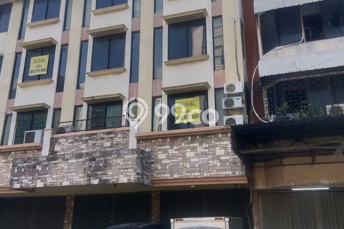FOR SALE! Ruko di Tanah Abang Jakarta Pusat, LT 72m2, LB 280m2 FOR SALE! Ruko di Tanah Abang Jakarta Pusat, LT 72m2, LB 280m2