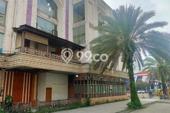 Ruko Dijual di Prime Area Depok Luas 440m2 Ruko Dijual di Prime Area Depok Luas 440m2