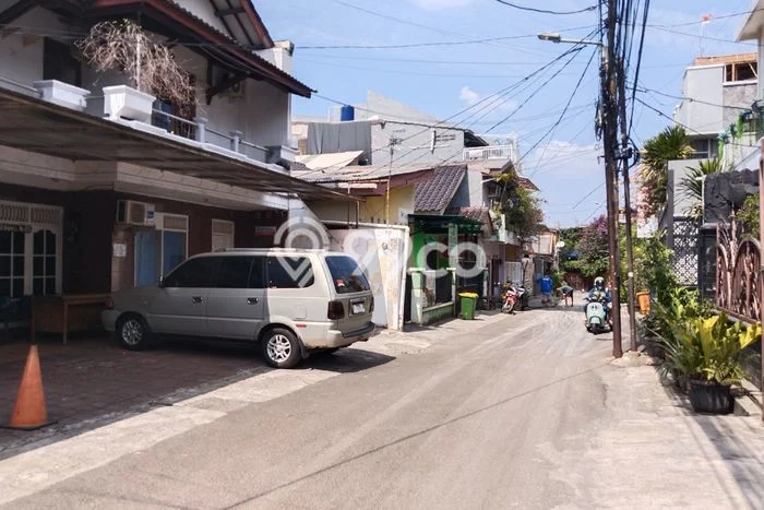 Dijual Hunian Mewah dengan Fasilitas Sekitar Komplit di Tebet, Jakarta Selatan Dijual Hunian Mewah dengan Fasilitas Sekitar Komplit di Tebet, Jakarta Selatan