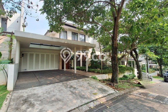 Rumah Elit Modern Tanpa Renovasi di Lebak Bulus Jakarta Selatan Rumah Elit Modern Tanpa Renovasi di Lebak Bulus Jakarta Selatan