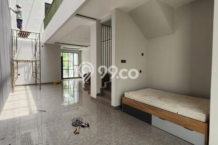 Jual Rumah Luas Megah Dengan View Eksklusif di Pondok Indah, Jakarta Selatan Jual Rumah Luas Megah Dengan View Eksklusif di Pondok Indah, Jakarta Selatan
