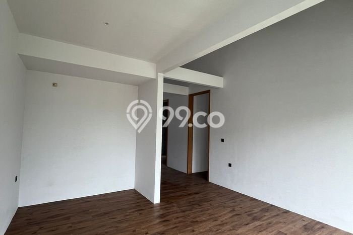 Jual Rumah Mewah Elegan Dengan View Cantik di Ragunan, Jakarta Selatan Jual Rumah Mewah Elegan Dengan View Cantik di Ragunan, Jakarta Selatan