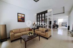 Rumah Eksklusif Dijual LT 375m2 di Cinere, Depok Rumah Eksklusif Dijual LT 375m2 di Cinere, Depok