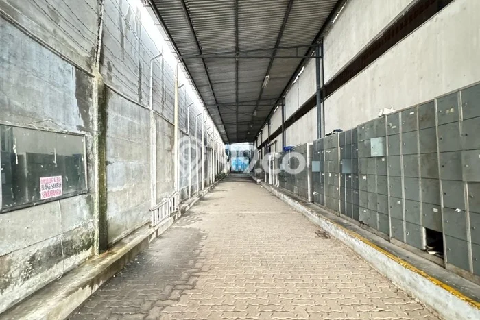 Gudang Bagus Dijual LB 8000m2 Lokasi Strategis Jakarta Selatan Area Cocok untuk Berbisnis Gudang Bagus Dijual LB 8000m2 Lokasi Strategis Jakarta Selatan Area Cocok untuk Berbisnis