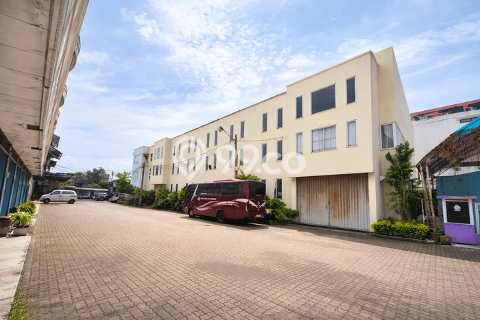 Unit Gudang Dijual di Pamulang Tangerang Selatan 1736m2 Unit Gudang Dijual di Pamulang Tangerang Selatan 1736m2