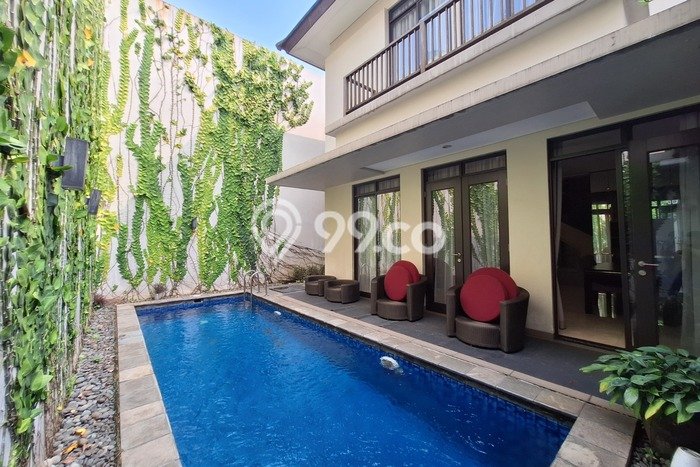 Rumah Elit Modern Tanpa Renovasi di Lebak Bulus Jakarta Selatan Rumah Elit Modern Tanpa Renovasi di Lebak Bulus Jakarta Selatan