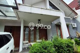 For Sale! Luxury House LT 190m2 Desain Modern di Lebak Bulus For Sale! Luxury House LT 190m2 Desain Modern di Lebak Bulus
