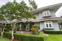 Rumah Mewah Siap Huni LT 1317m2 di Cilandak, Jakarta Selatan Rumah Mewah Siap Huni LT 1317m2 di Cilandak, Jakarta Selatan