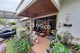 Rumah Elit Modern Tanpa Renovasi di Setra Sari Bandung Rumah Elit Modern Tanpa Renovasi di Setra Sari Bandung