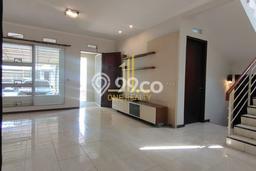 Ready to Use! Luxury House LT 350m2 Desain Modern di Kota Baru Parahyangan Ready to Use! Luxury House LT 350m2 Desain Modern di Kota Baru Parahyangan
