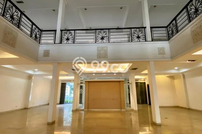 Komersial Bagus Dijual LB 1400m2 Lokasi Strategis Bandung Area Cocok untuk Bisnis Komersial Bagus Dijual LB 1400m2 Lokasi Strategis Bandung Area Cocok untuk Bisnis