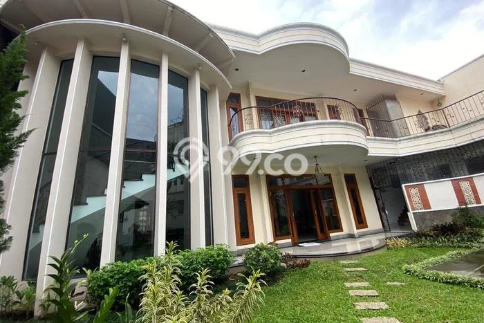 Hot Offer Hunian Mewah Ideal dan Luas di Batununggal, Bandung Hot Offer Hunian Mewah Ideal dan Luas di Batununggal, Bandung