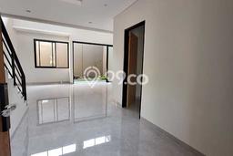 Dijual Rumah Luas Elegan Dengan View Eksklusif di Singgasana, Bandung Dijual Rumah Luas Elegan Dengan View Eksklusif di Singgasana, Bandung