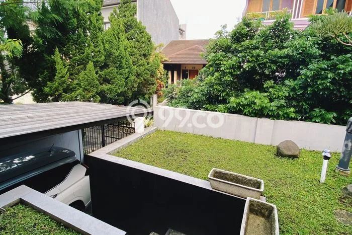 Jual Rumah Luas Megah Dengan View Eksklusif di Setra Duta, Bandung Jual Rumah Luas Megah Dengan View Eksklusif di Setra Duta, Bandung